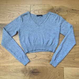 Brandy Melville Cropped Sweater Top